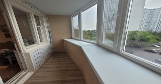 Застеклить лоджию Урай цена от 9790 руб. м/п. за 50 часов